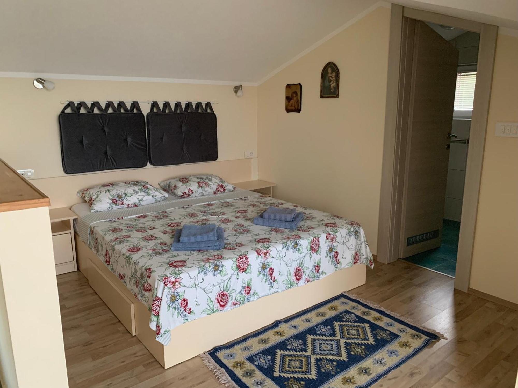 Patrick House Βίλα Τίβατ Εξωτερικό φωτογραφία