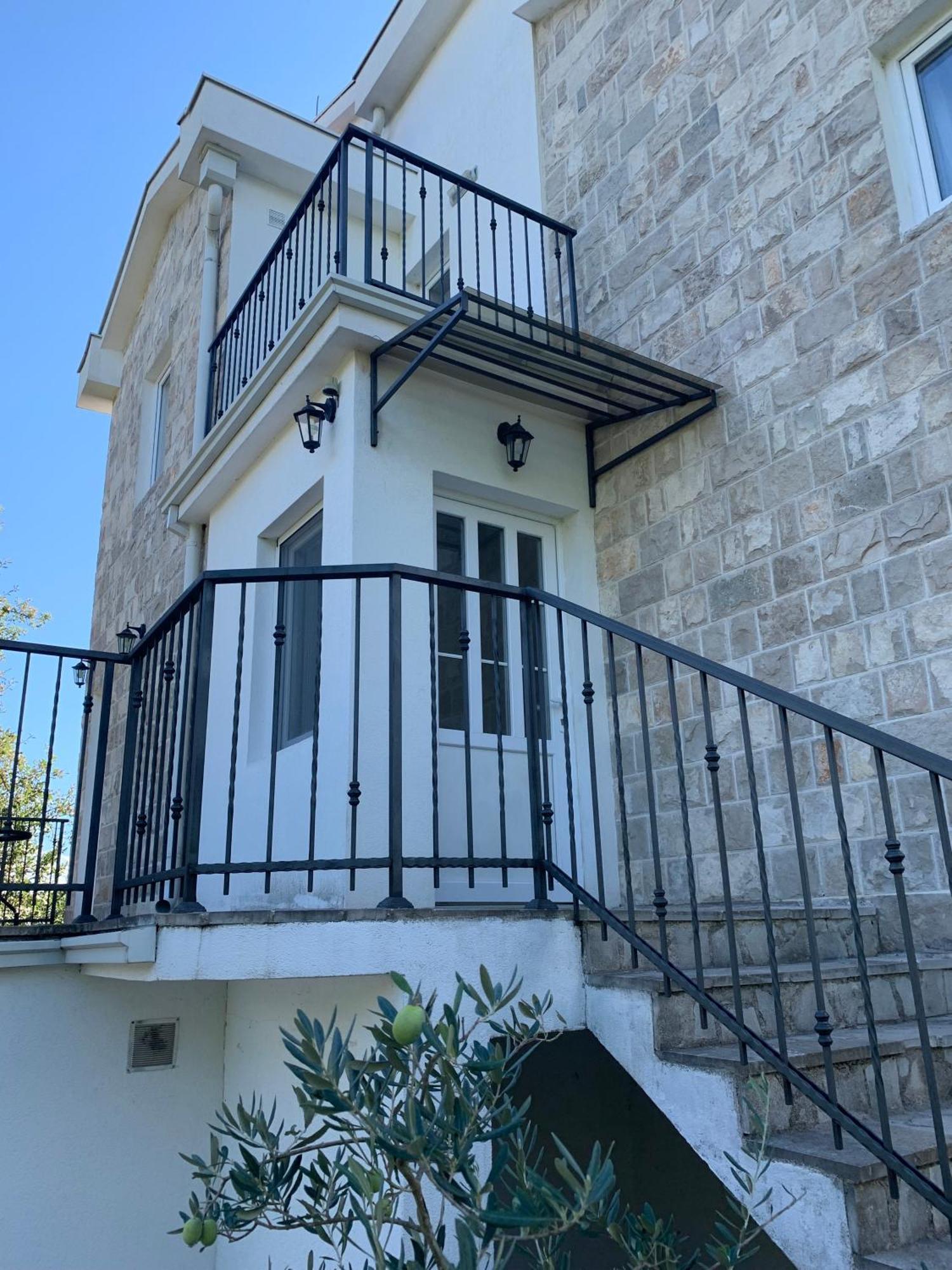 Patrick House Βίλα Τίβατ Εξωτερικό φωτογραφία