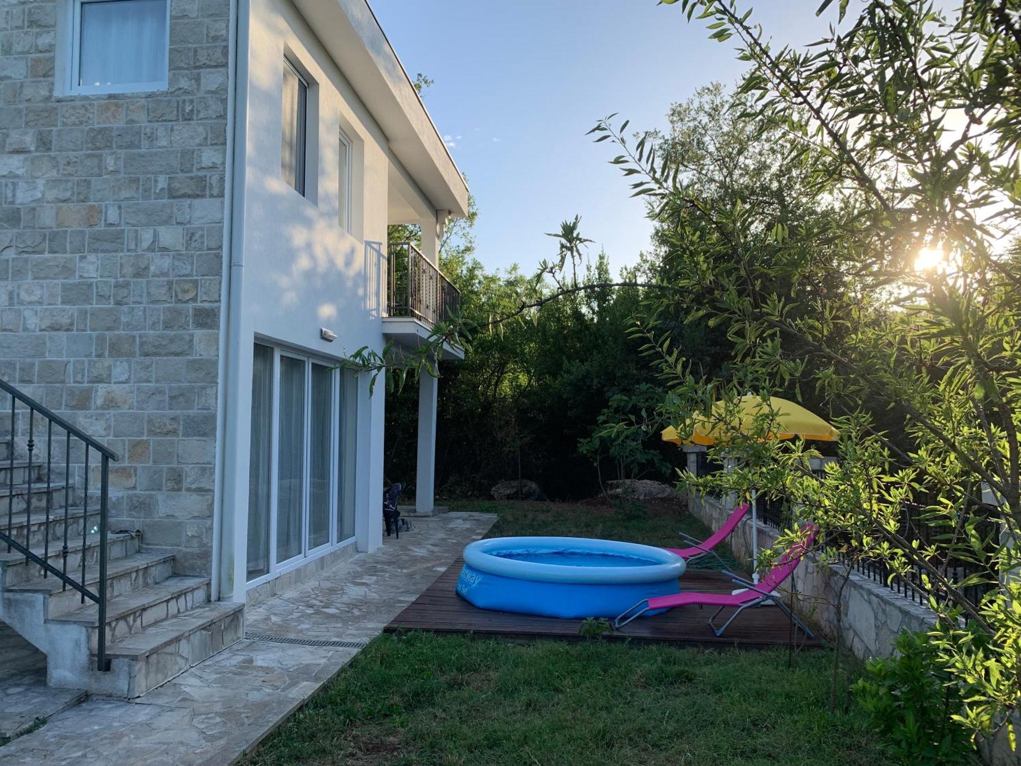 Patrick House Βίλα Τίβατ Εξωτερικό φωτογραφία
