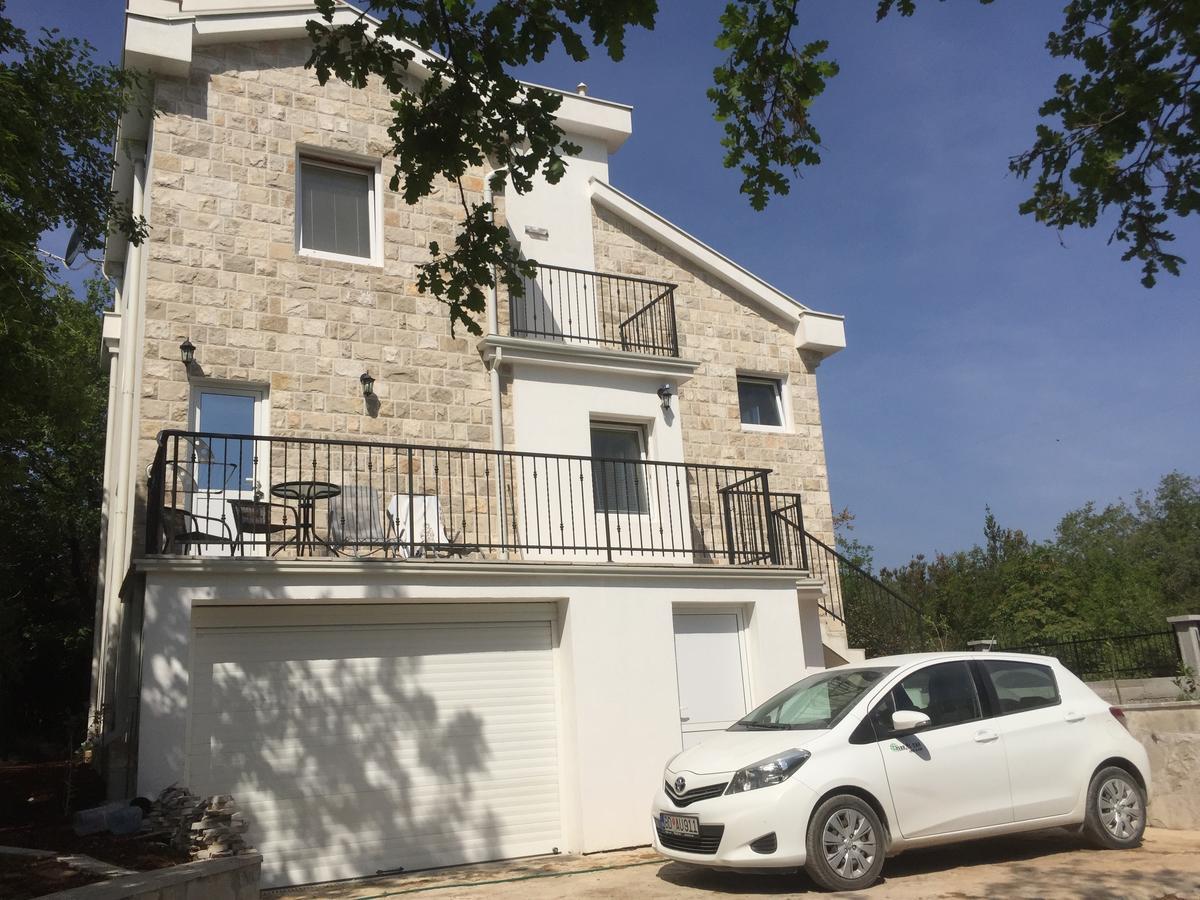 Patrick House Βίλα Τίβατ Εξωτερικό φωτογραφία